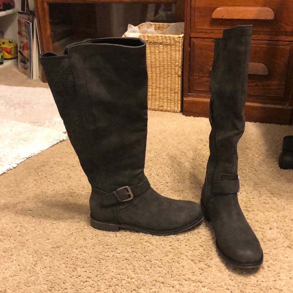 Black/Dark Grey Tall boots
